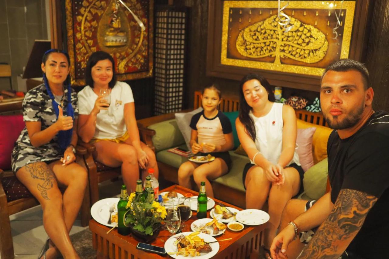 Sky Silk Decoration House Hotel Patong Екстериор снимка
