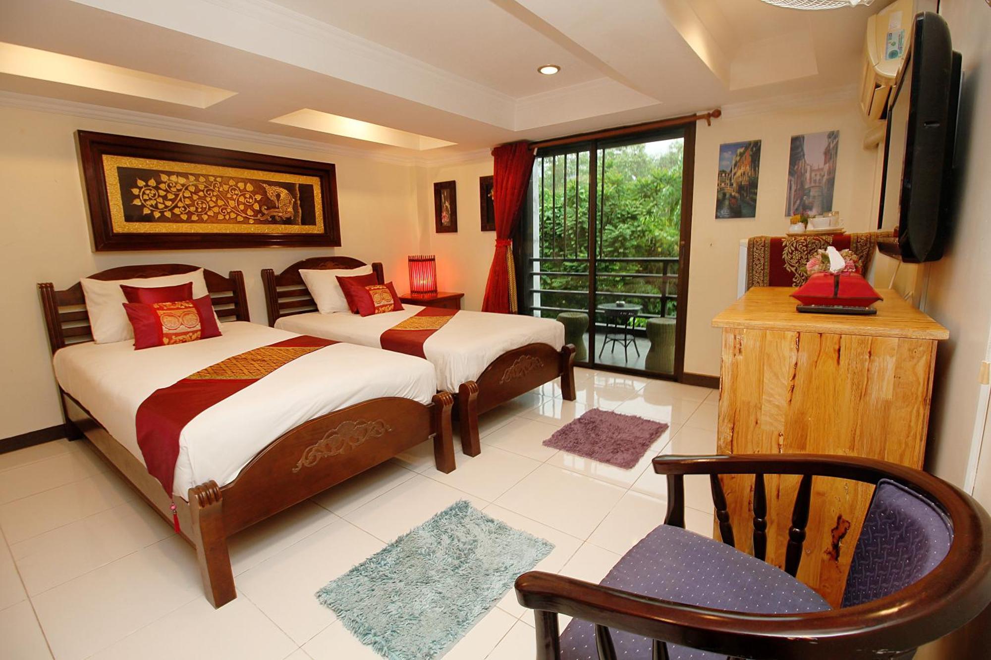 Sky Silk Decoration House Hotel Patong Екстериор снимка