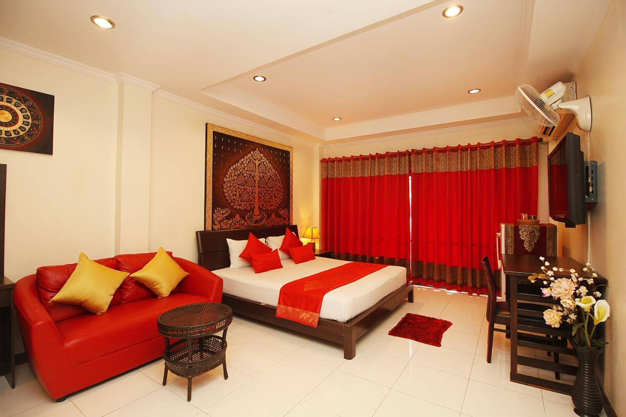 Sky Silk Decoration House Hotel Patong Екстериор снимка