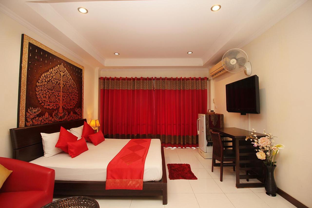 Sky Silk Decoration House Hotel Patong Екстериор снимка