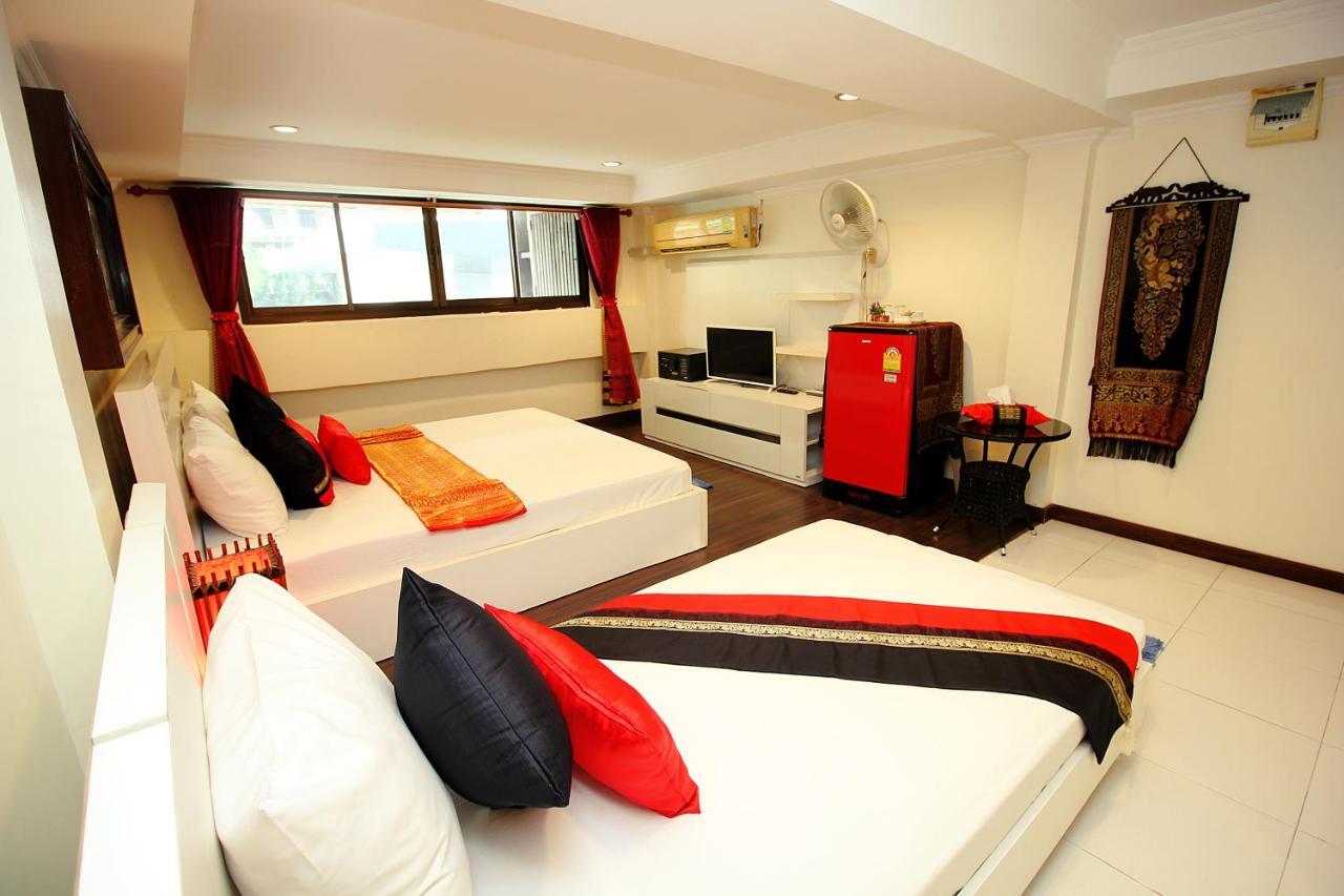 Sky Silk Decoration House Hotel Patong Екстериор снимка