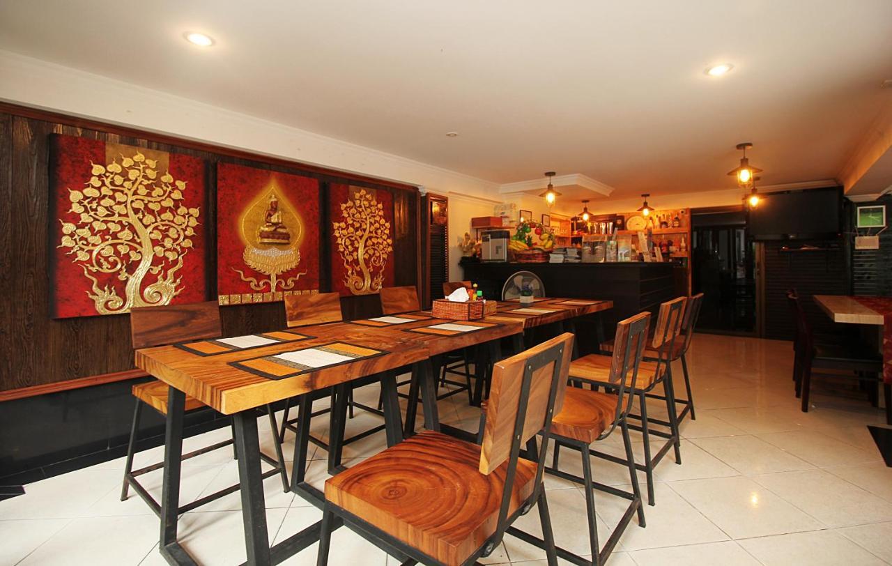 Sky Silk Decoration House Hotel Patong Екстериор снимка
