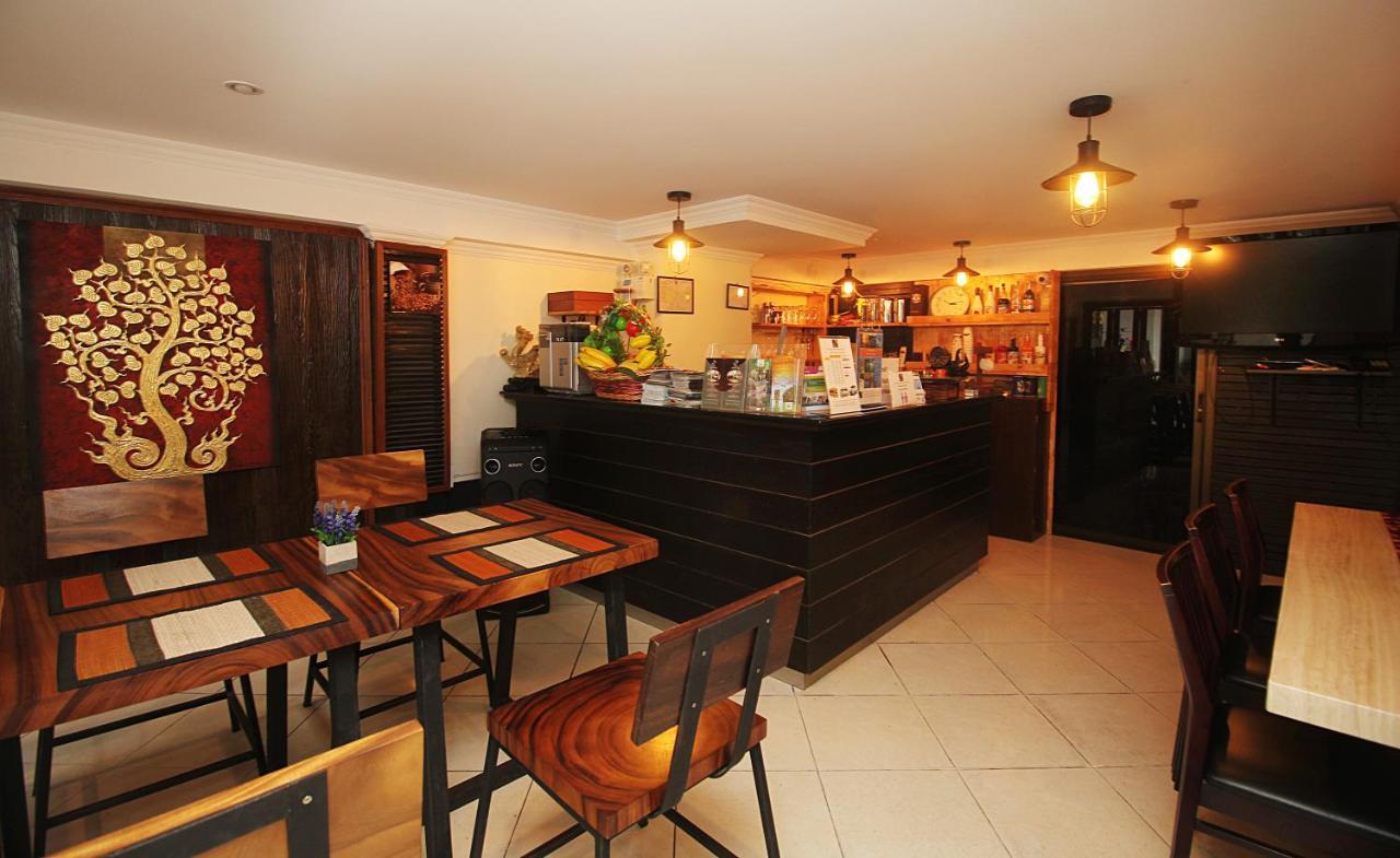 Sky Silk Decoration House Hotel Patong Екстериор снимка